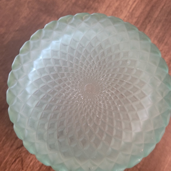 VINTAGE GREEN JAR - Picture 2 of 7